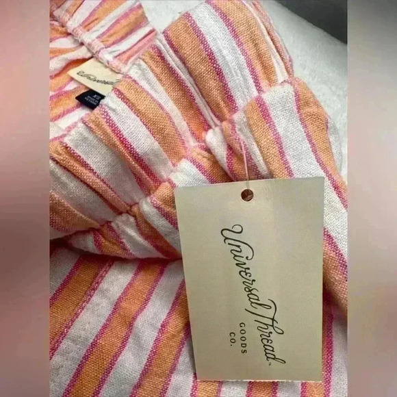 Women’s Shorts  Green With Pockets High Rise Pull On  Universal Thread Size Xs - Picture 6 of 8